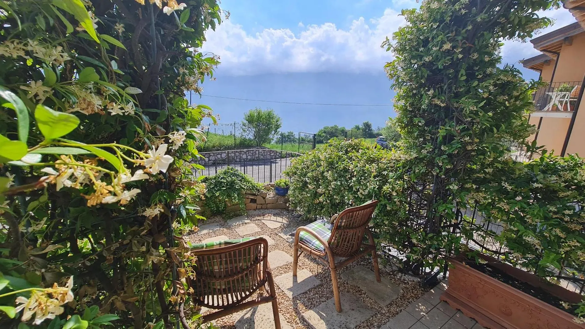 Appartement Casa Mk & Mk Ferienwohnung Lake View Swimming Pool Pieve